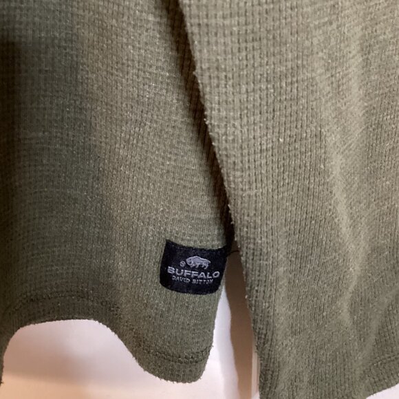 Buffalo David Bitton Men's Henley Style Green Waffle Knit Top Long Sleeve - Picture 3 of 7